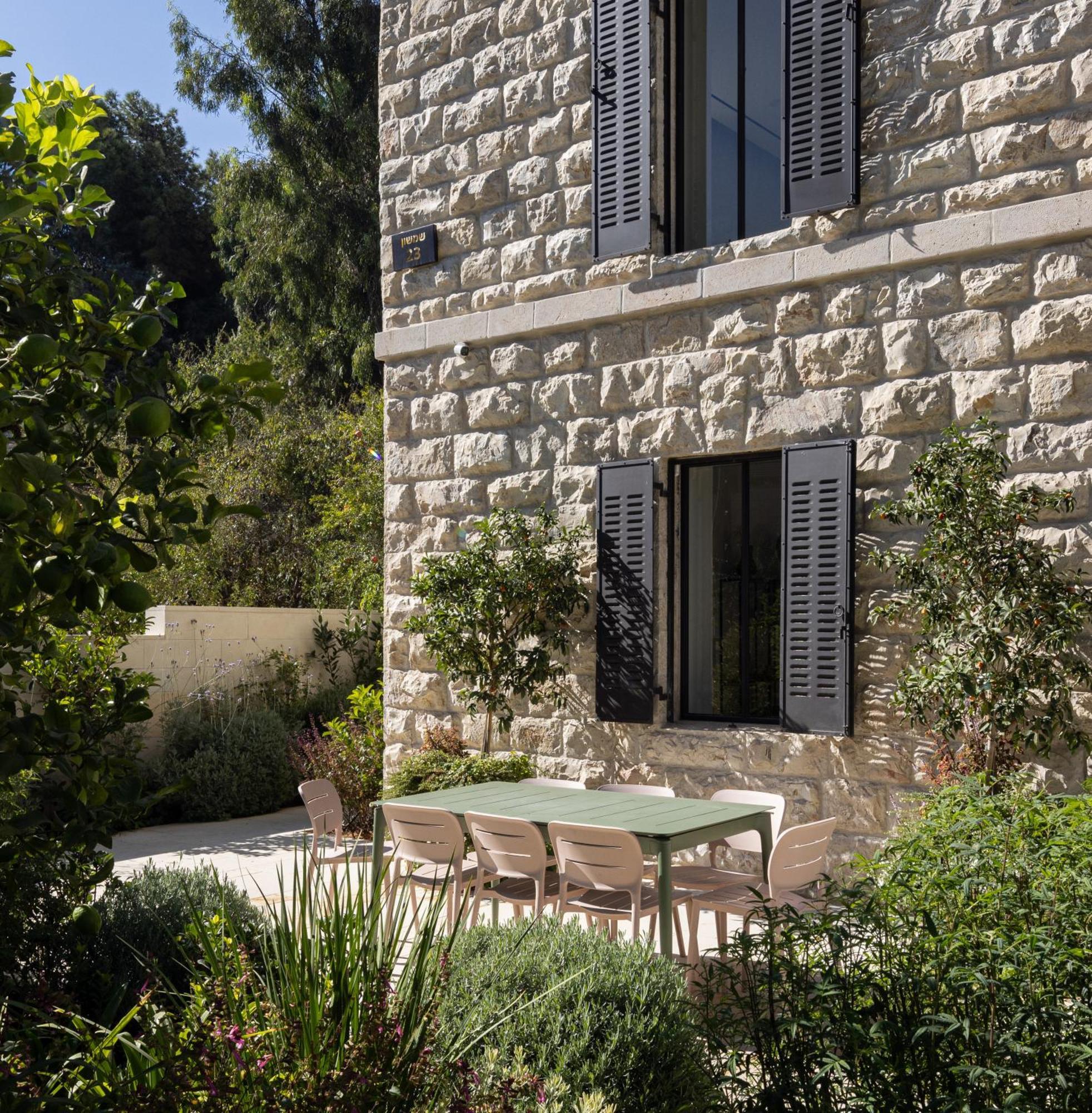 The Y House Aparthotel Jeruzalem Buitenkant foto